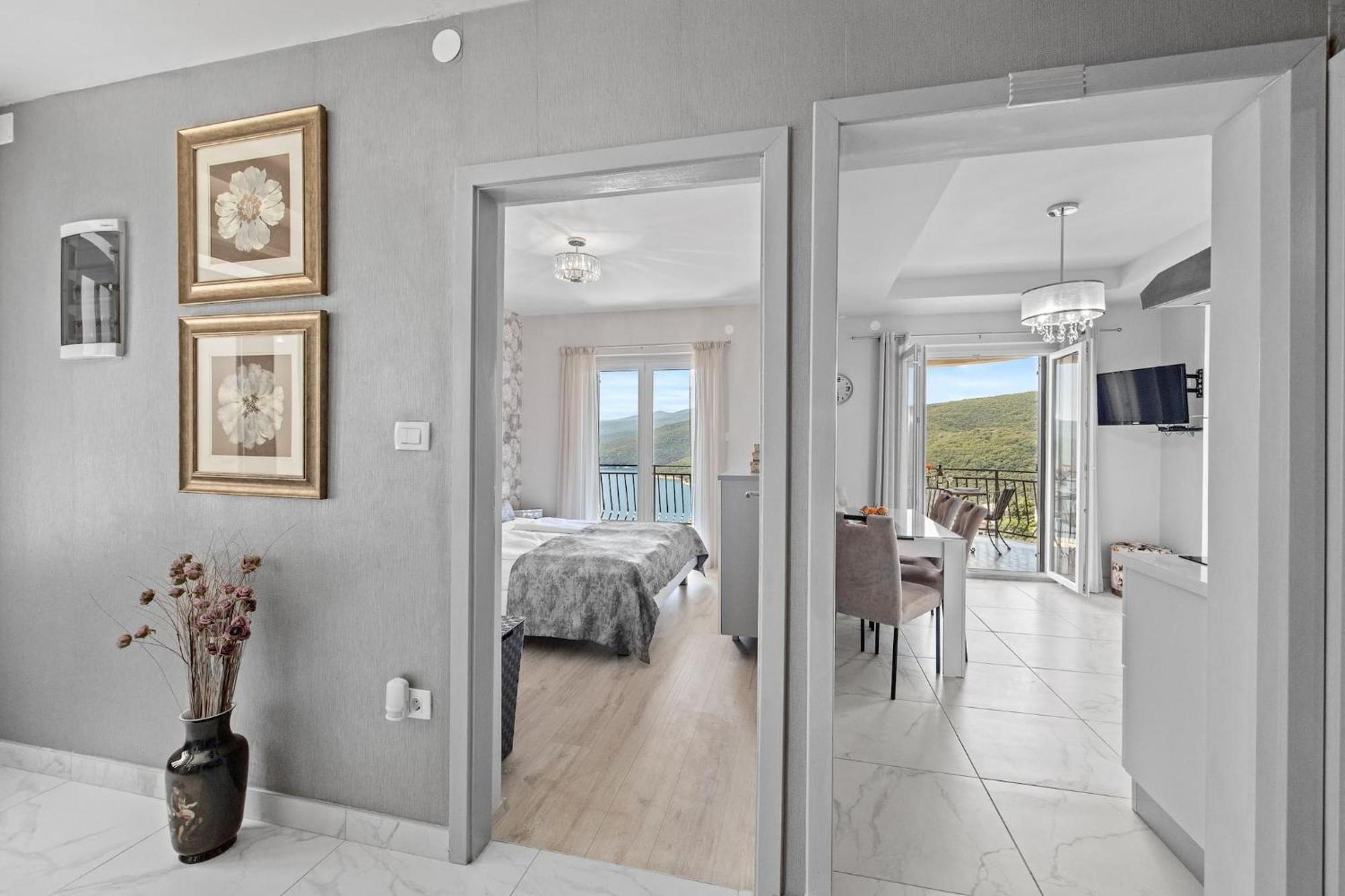 Apartments Lady M Rabac Kültér fotó